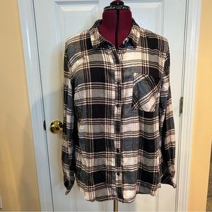 Como Vintage Women’s Flannel Shirt Size XL Pink and Black
